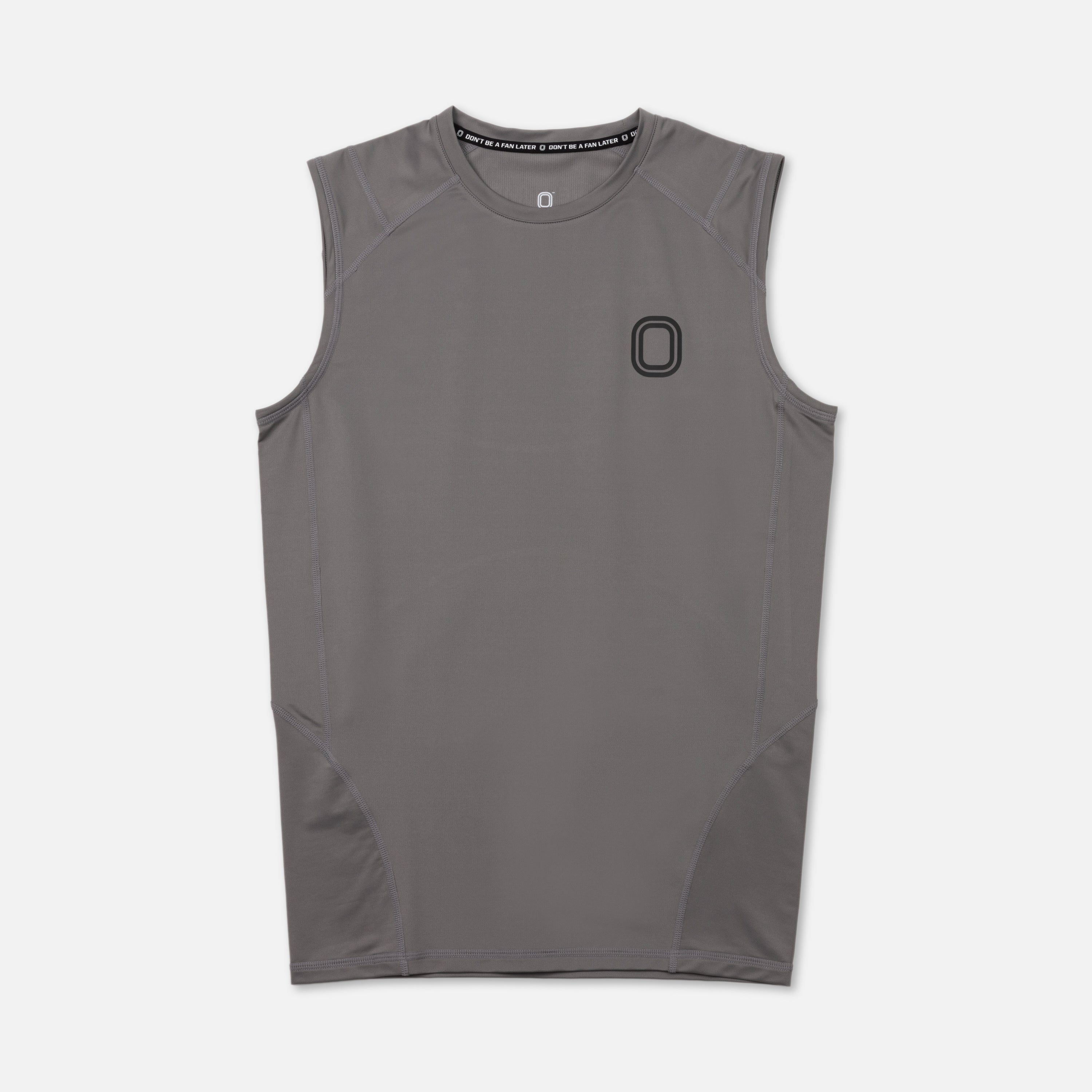 Valid Sleeveless Compression Tee