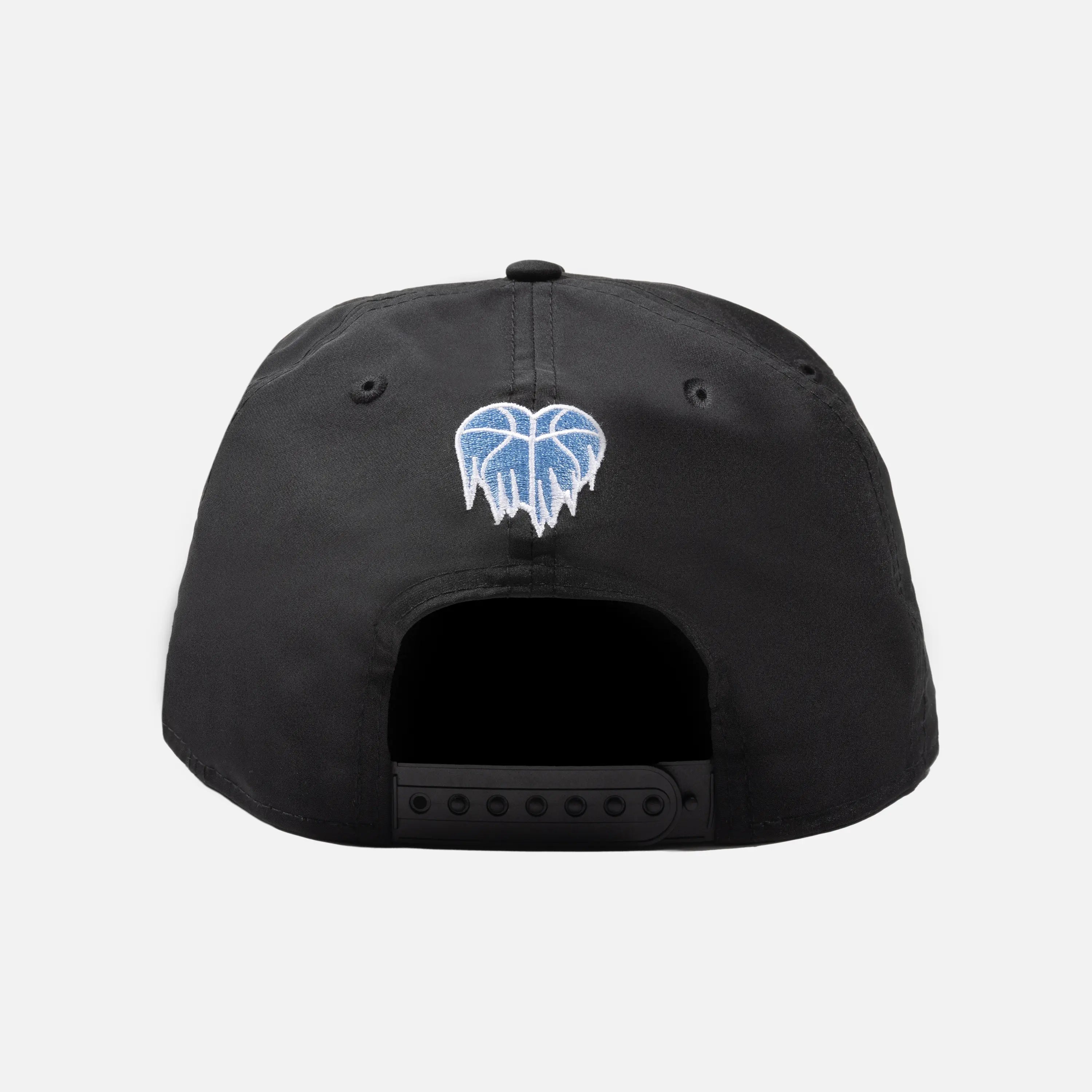 Black cap with a Cold Hearts logo and black snapback