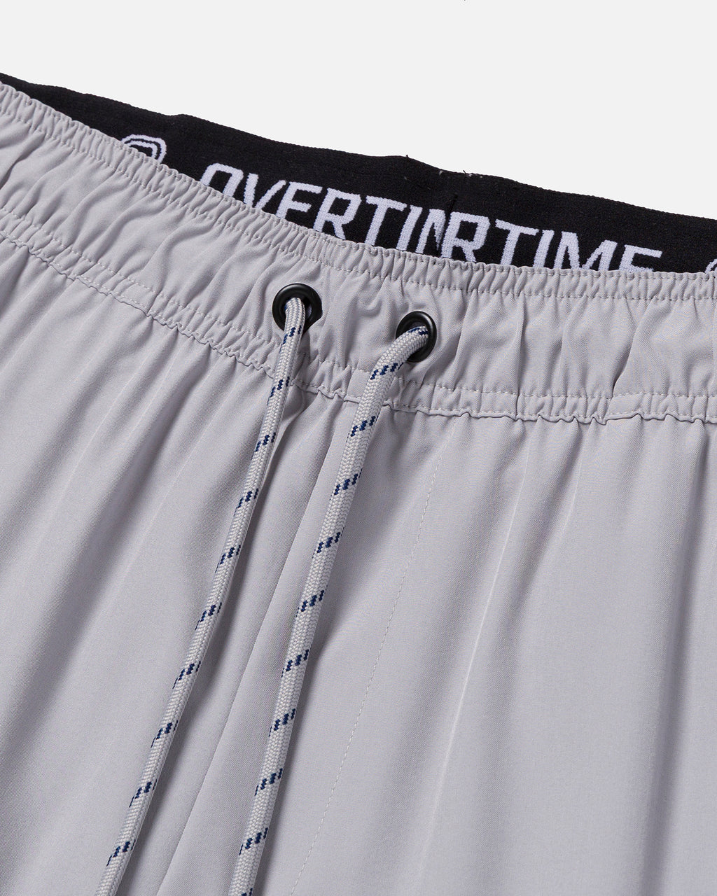 Grey shorts with grey drawstrings